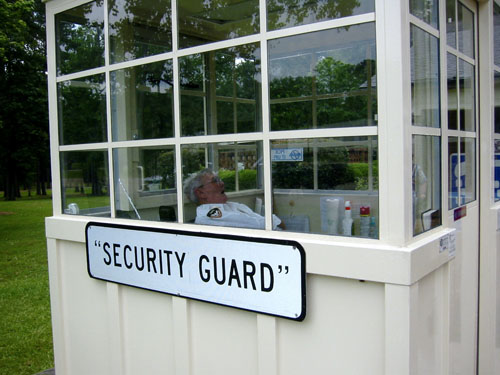 Name:  quotation-mark-security-guard.jpg
Views: 198
Size:  83.5 KB
