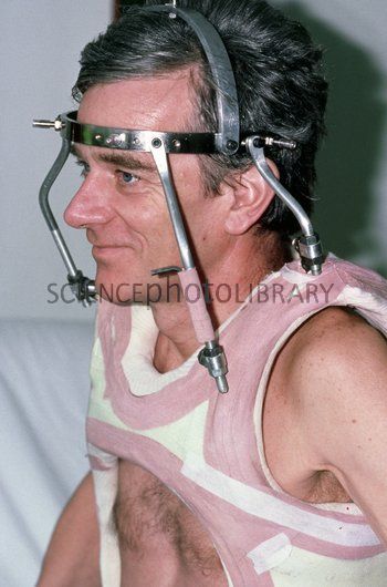 Name:  M3300226-Man_wearing_a_neck_brace_after_a_spinal_fracture-SPL.jpg
Views: 771
Size:  36.2 KB