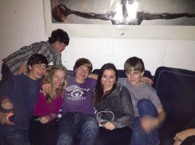 Name:  Chillin.jpg
Views: 501
Size:  38.6 KB