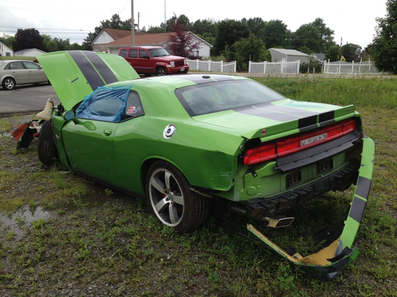 Name:  green-with-envy-Dodge-Challenger-SRT8-392-wreck-3_zpsc3491d90.jpg
Views: 3182
Size:  222.0 KB